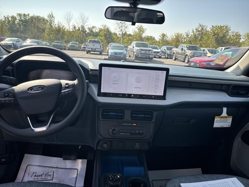 New 2025 Ford Maverick XLT w/ Equipment Group 301A image 15