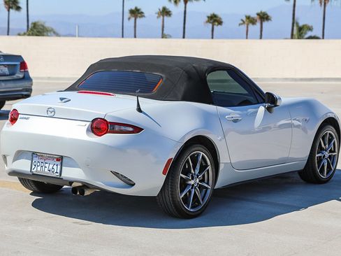 Used 2016 MAZDA MX-5 Miata Grand Touring RWD image 7