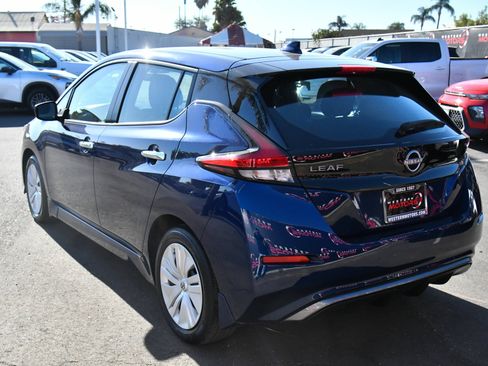 Used 2025 Nissan Leaf S FWD image 6