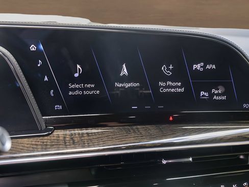 Certified 2023 Cadillac Escalade Premium Luxury w/ Performance Package AWD/4WD image 16