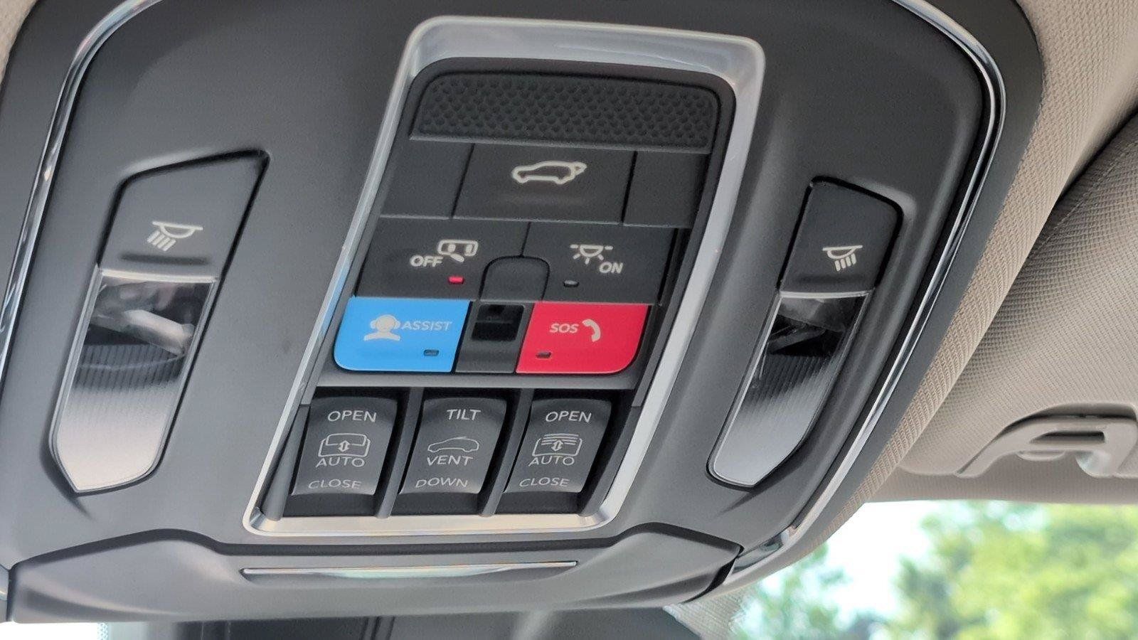Used 2023 Jeep Wagoneer 4WD w/ Premium Group I image 23