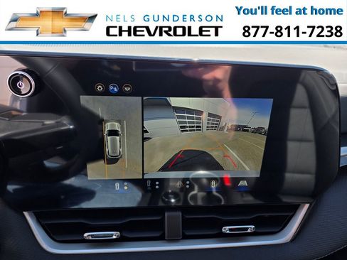 New 2026 Chevrolet Equinox LT w/ Convenience Package II AWD/4WD image 22