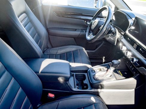 Used 2023 Honda CR-V Sport Touring image 8