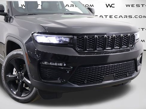 Used 2023 Jeep Grand Cherokee Limited w/ Luxury Tech Group II AWD/4WD image 44
