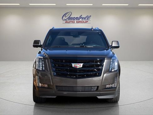 Used 2020 Cadillac Escalade Platinum AWD/4WD image 8