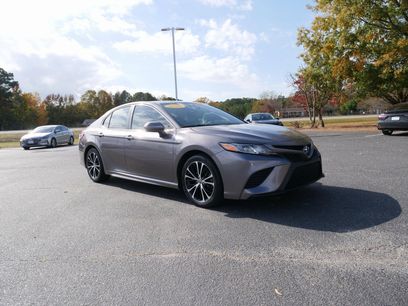 Used 2020 Toyota Camry SE