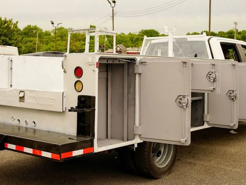 Used 2021 Ford F450 XL w/ Power Equipment Group RWD image 15
