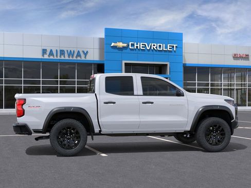 New 2026 Chevrolet Colorado Trail Boss AWD/4WD image 5