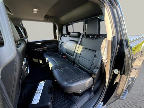 Used 2020 GMC Sierra 2500 Denali w/ Denali Ultimate Package AWD/4WD image 23