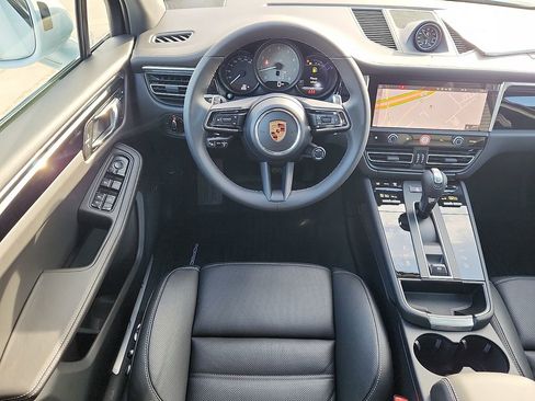 New 2026 Porsche Macan S image 10