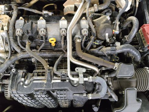 Used 2021 Nissan Altima 2.5 SR FWD image 30