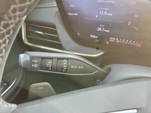 Used 2024 Buick Envision Avenir image 20