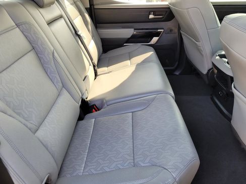 Used 2024 Toyota Tundra Limited w/ Power Package AWD/4WD image 13