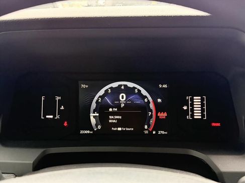 Used 2025 Toyota Tacoma SR5 AWD/4WD image 14
