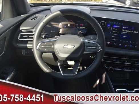 New 2026 Chevrolet Traverse LT w/ Sun and Wheel Package image 23