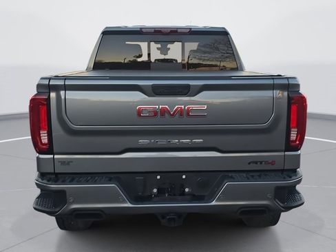 Used 2022 GMC Sierra 1500 AT4 w/ AT4 Premium Package image 4
