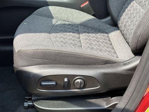 Certified 2024 Chevrolet Equinox LT w/ LPO, Floor Liner Package FWD image 16