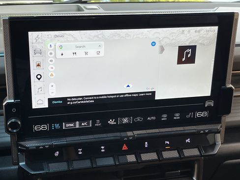 Used 2024 GMC Hummer EV 3X w/ Omega Edition AWD/4WD image 3
