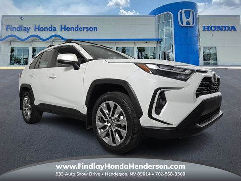 Used 2023 Toyota RAV4 XLE Premium image 1