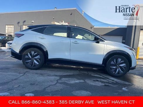 Certified 2023 Nissan Ariya FWD image 6