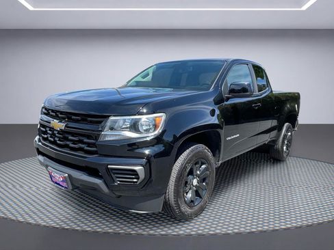 Used 2022 Chevrolet Colorado LT w/ Fleet Safety Package RWD image 2
