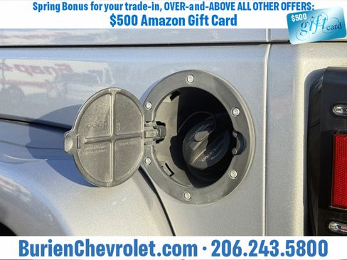 Used 2015 Jeep Wrangler Unlimited Sahara image 34