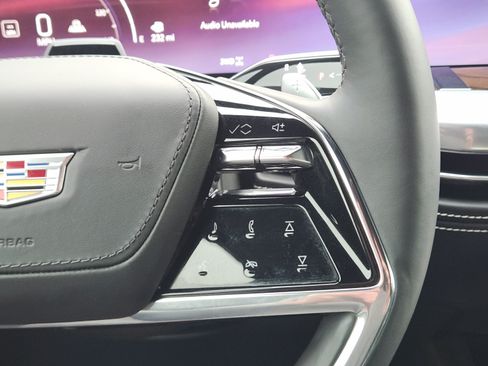 Used 2025 Cadillac Escalade Sport Platinum AWD/4WD image 26