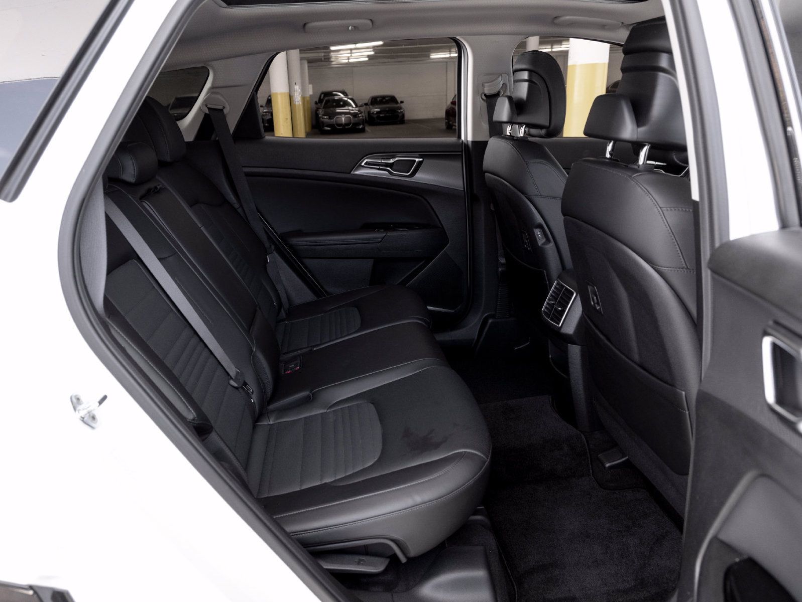 Used 2023 Kia Sportage SX FWD image 24