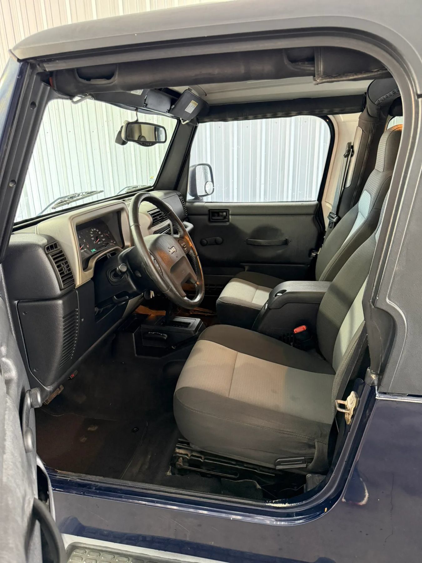 Used 2006 Jeep Wrangler Unlimited AWD/4WD image 8