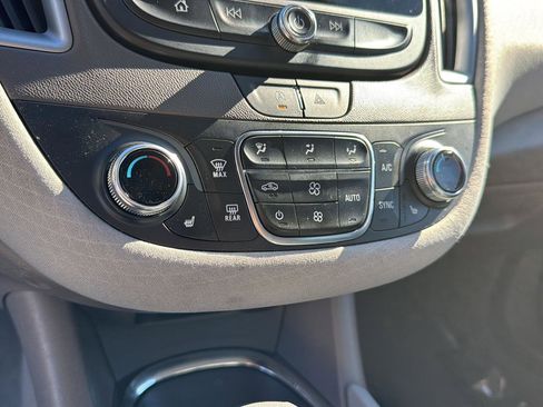 Certified 2024 Chevrolet Malibu LT image 26