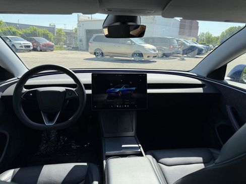 Used 2025 Tesla Model 3 Long Range AWD/4WD image 22