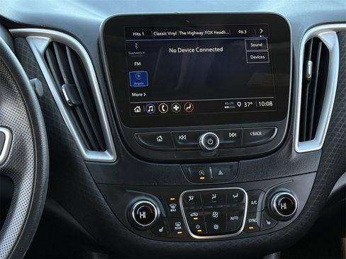 Used 2023 Chevrolet Malibu LT w/ Driver Confidence Package image 16