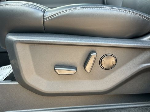 New 2025 Ford Expedition Platinum w/ Stealth Performance Package image 25