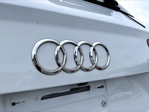 Used 2018 Audi Q7 3.0T Prestige w/ Prestige Package AWD/4WD image 31