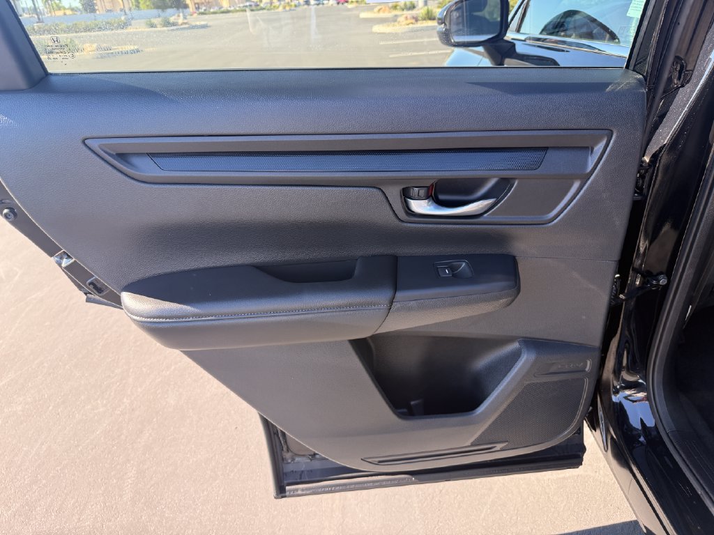 Certified 2025 Honda CR-V EX image 13