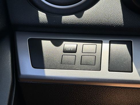 Used 2011 MAZDA MAZDA3 i Touring image 47