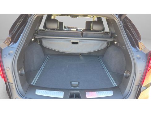 Used 2025 Cadillac XT5 Premium Luxury image 33