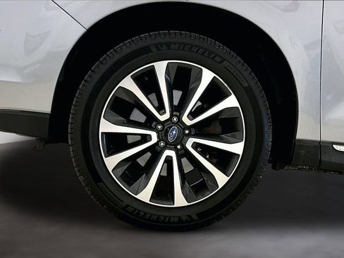 Used 2017 Subaru Forester 2.0XT Touring AWD/4WD image 9