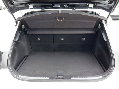 Used 2021 Toyota Corolla SE FWD image 13