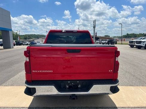 Used 2022 Chevrolet Silverado 1500 LT AWD/4WD image 5
