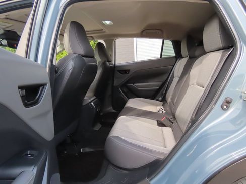 Used 2024 Subaru Crosstrek 2.0i Premium AWD/4WD image 24