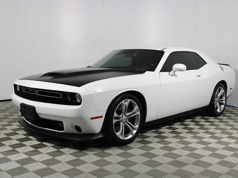 Used 2021 Dodge Challenger R/T RWD image 3