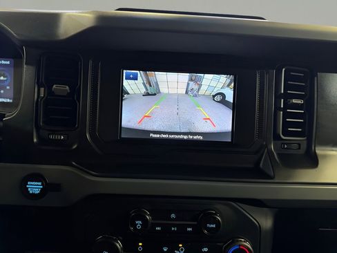 Used 2023 Ford Bronco Big Bend image 18