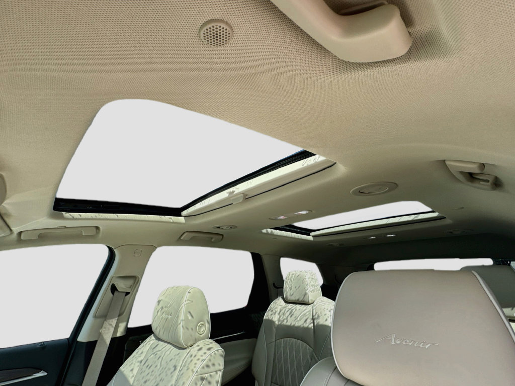 Used 2023 Buick Enclave Avenir w/ Trailering Package, 5000 lbs. AWD/4WD image 20