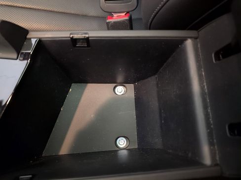 Used 2024 Hyundai Elantra Limited image 47