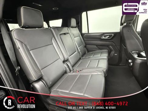 Used 2024 GMC Yukon XL SLT image 58