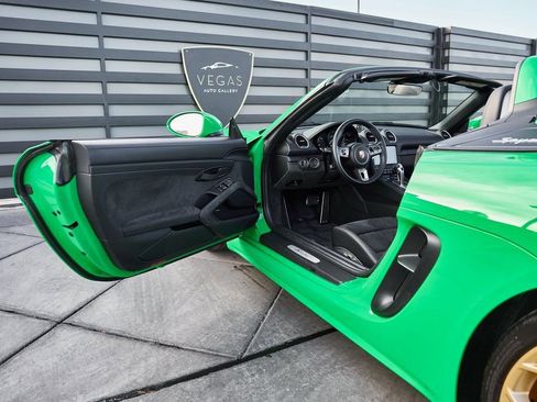 Used 2023 Porsche 718 Boxster Spyder image 34