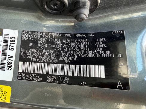 Used 2014 Toyota Sienna LE AWD/4WD image 16