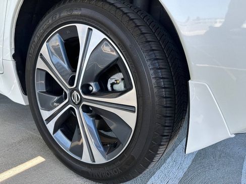 Used 2021 Nissan Leaf SL Plus FWD image 23