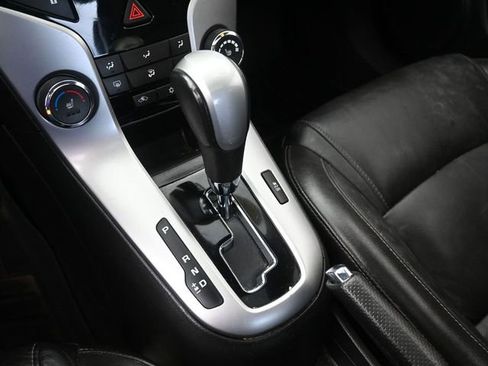 Used 2014 Chevrolet Cruze LT w/ RS Package image 23